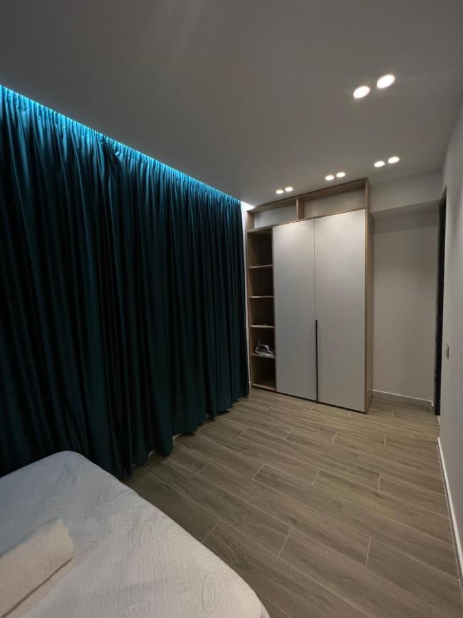 Deluxe Apartment Bllok Тирана Экстерьер фото