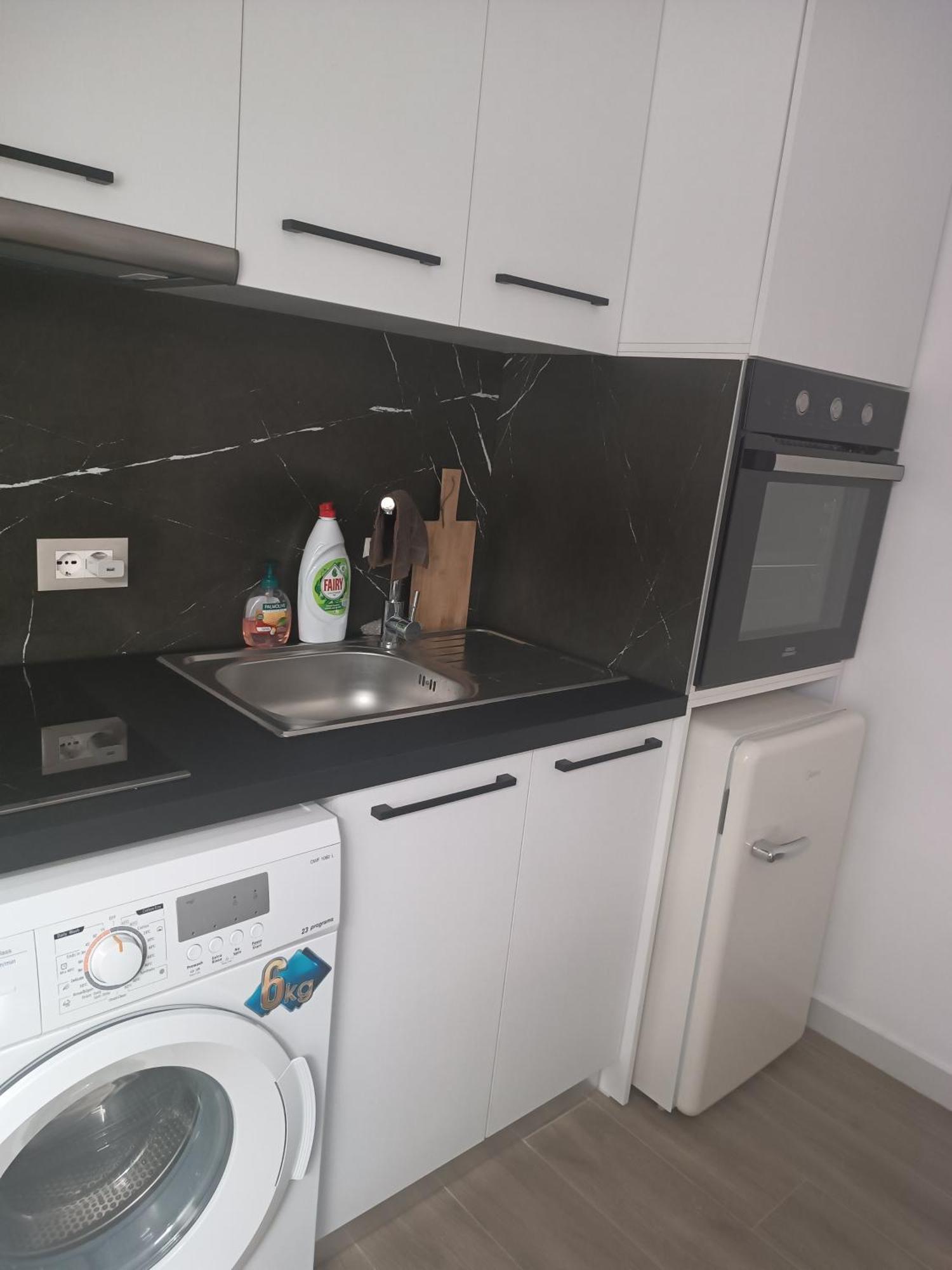 Deluxe Apartment Bllok Тирана Экстерьер фото